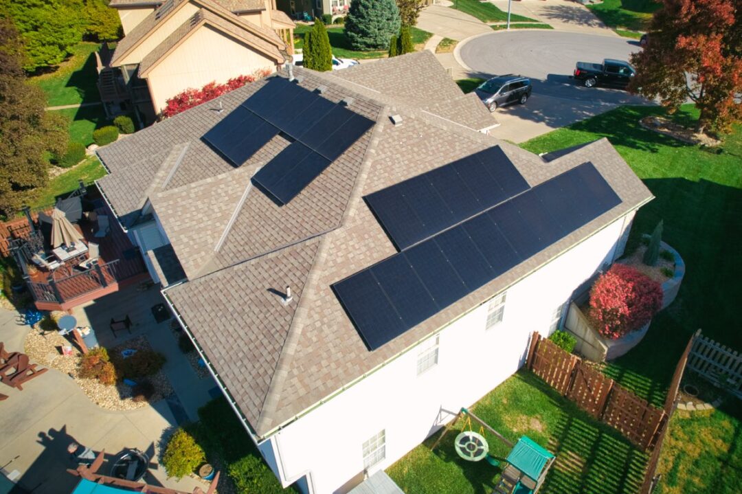 10.66 kW Residential Maxeon Solar Installation in Lansing, Kansas